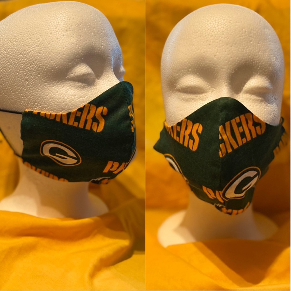 100% Cotton Face Mask w/ Green Bay Packers